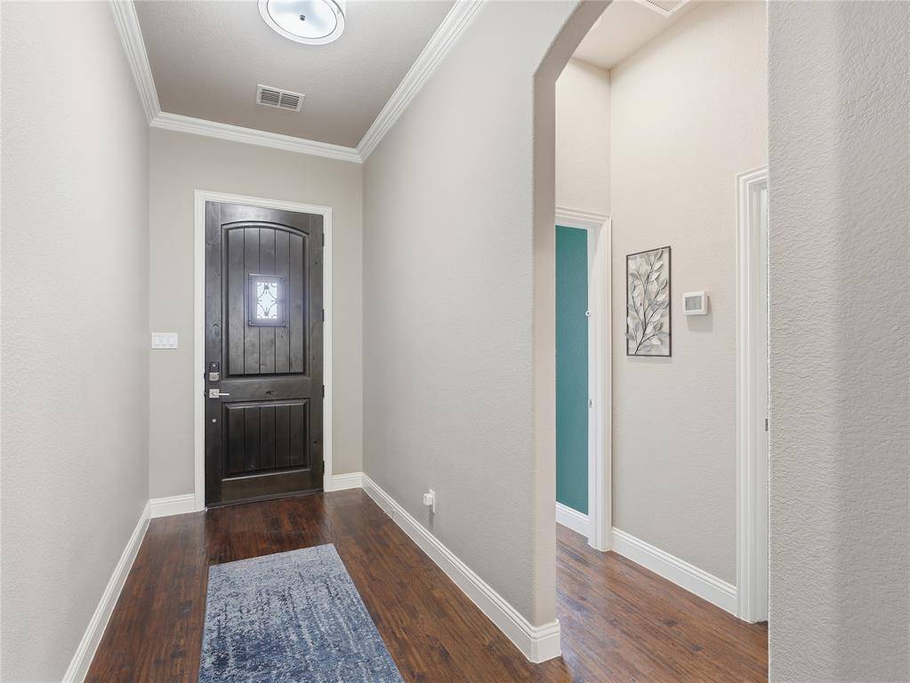 6904 Town Bridge Road, Mckinney, TX 75071