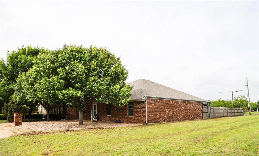 602 Cedar Street, Clyde, TX 79510