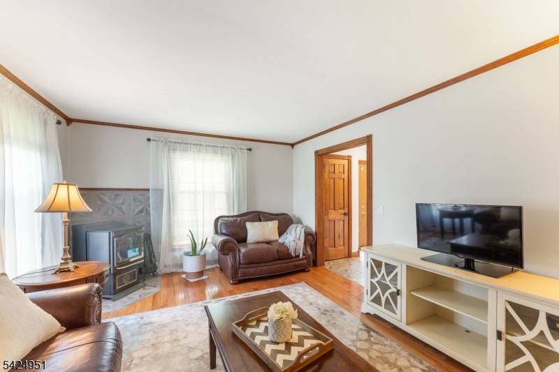 31 Welisewitz Road, East Amwell Twp., NJ 08551
