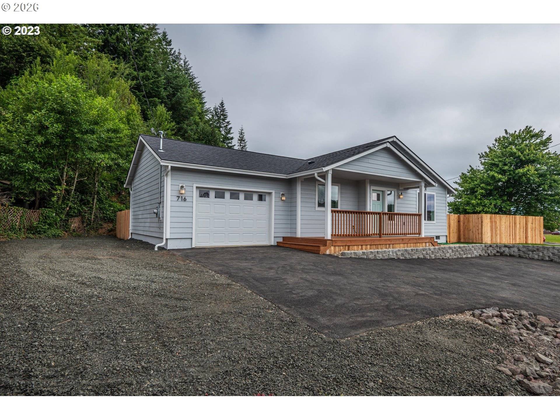716 Southwest BLVD, Coos Bay, OR 97420