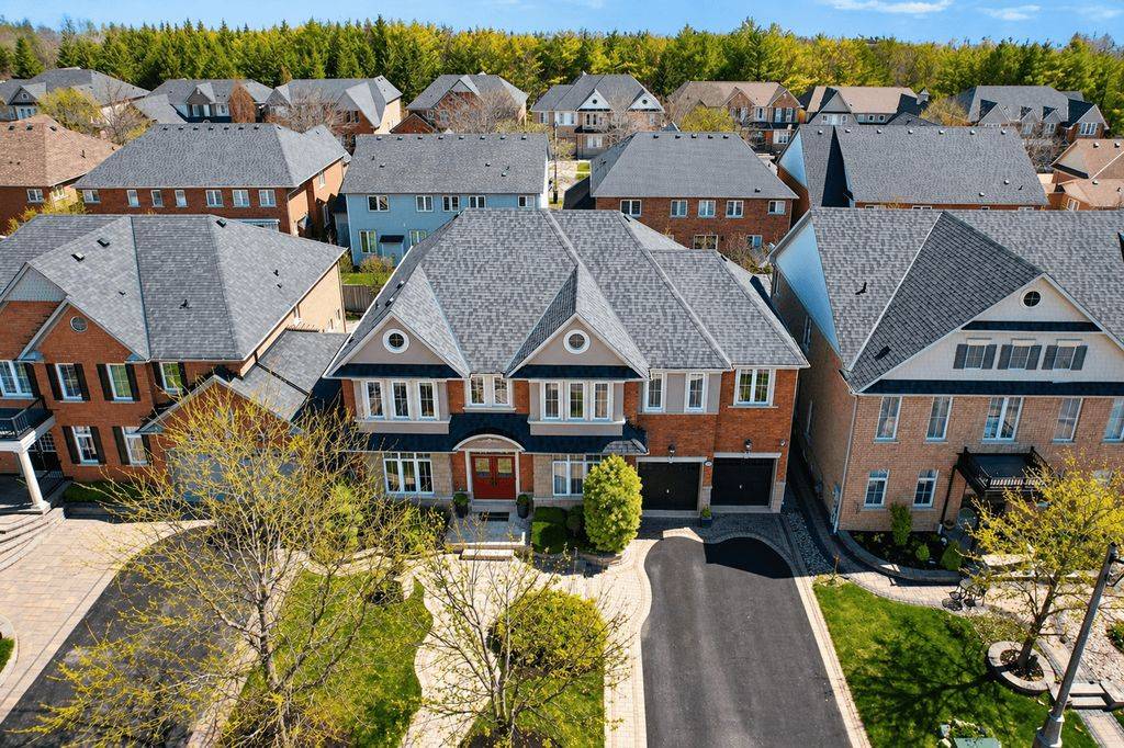 2020 Solar PL, Oshawa, ON L1L 0A4