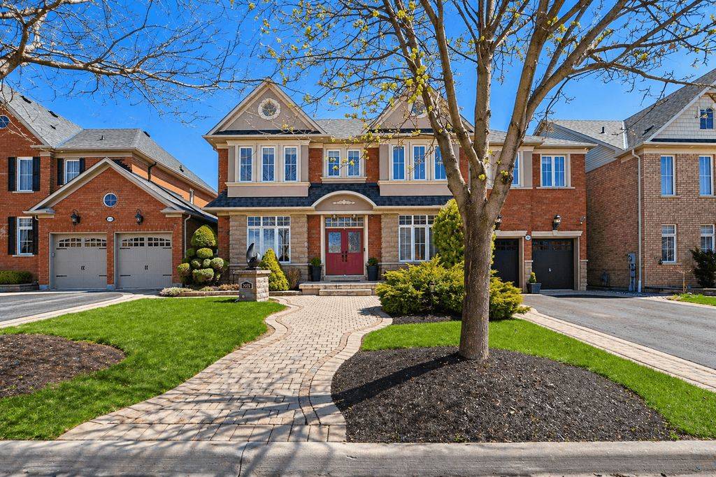 2020 Solar PL, Oshawa, ON L1L 0A4