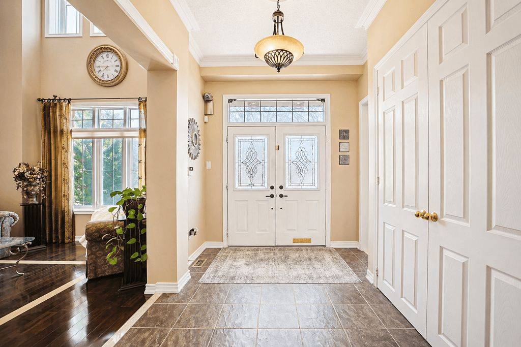 2020 Solar PL, Oshawa, ON L1L 0A4