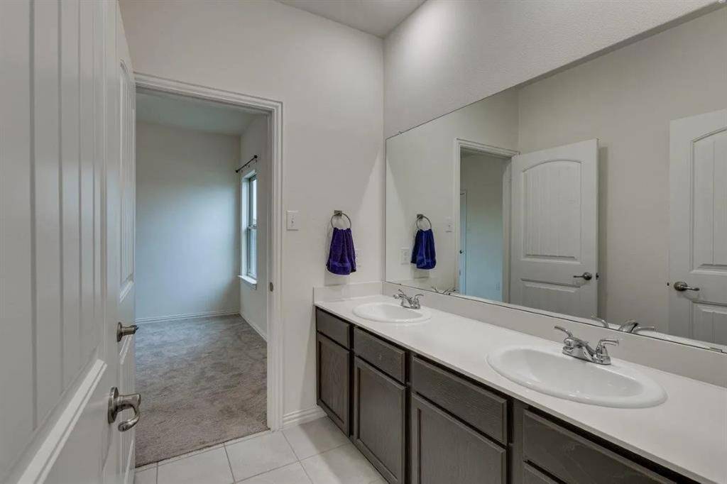 4627 Raleigh Dalton Road, Dallas, TX 75227