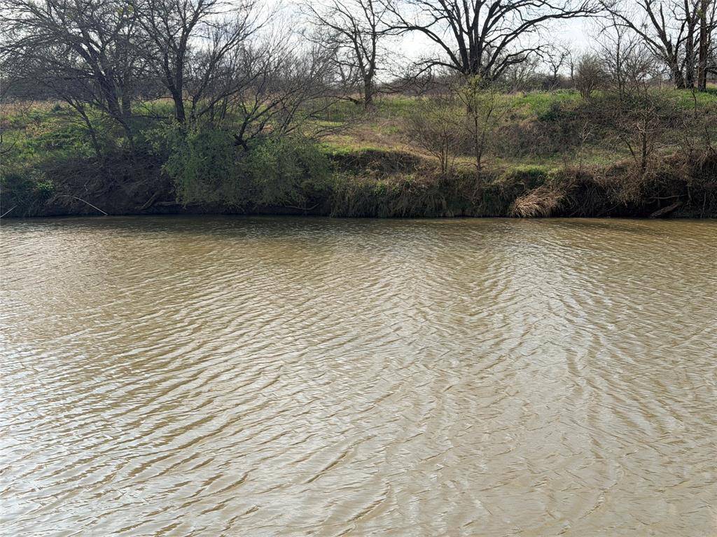 402 S CR 433, Mullin, TX 76864