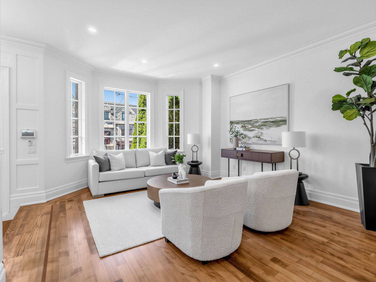 19 Dunblaine AVE, Toronto C04, ON M5M 2R6