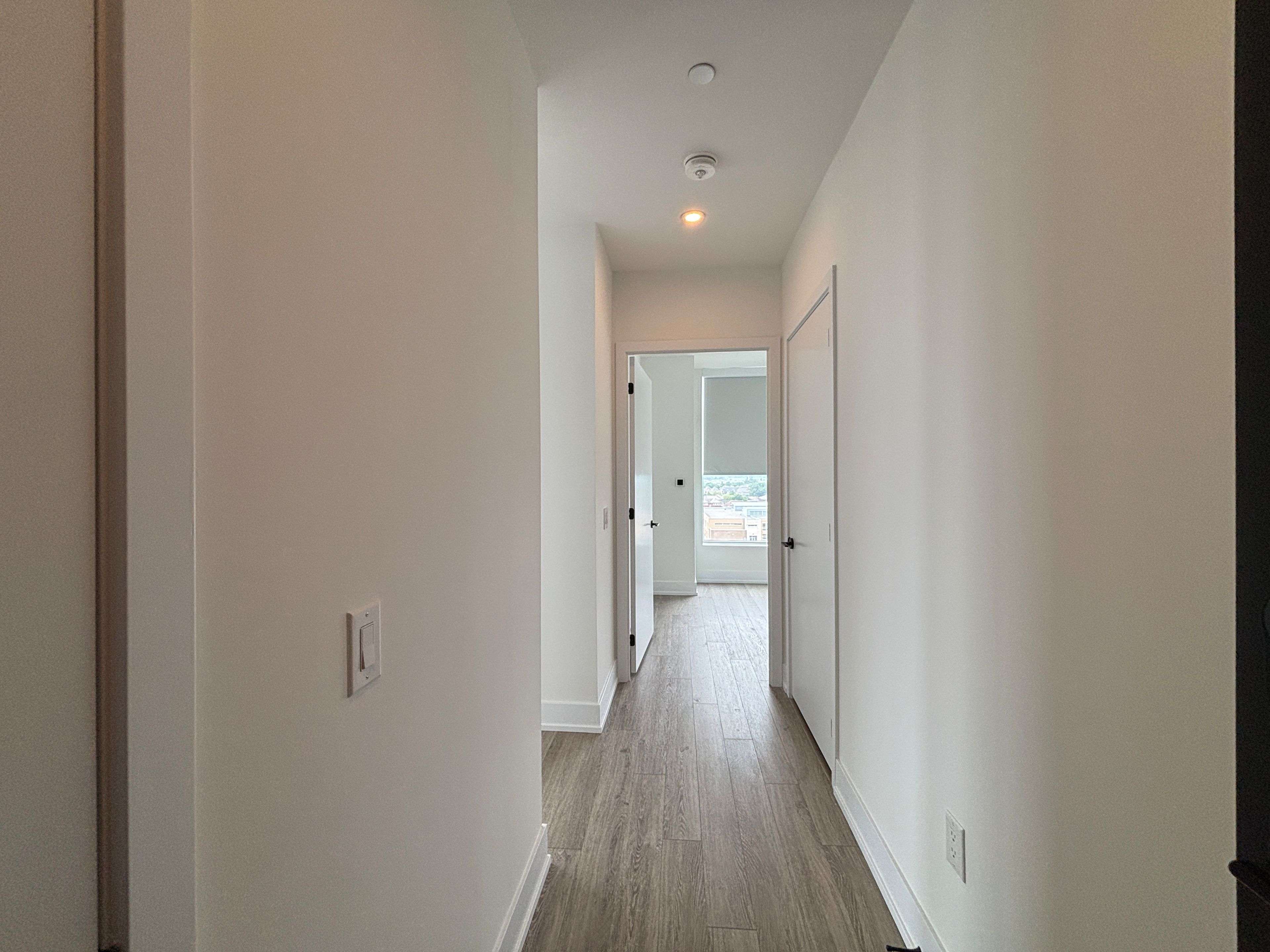 2450 Old Bronte RD #631, Oakville, ON L6M 4J2