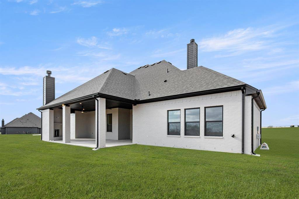 115 Blackstar Lane, Decatur, TX 76234