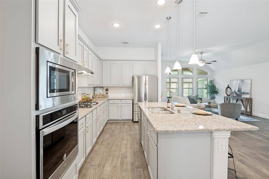 2420 Valley Lane, Carrollton, TX 75010