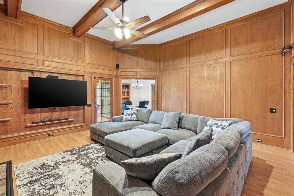 11303 Southwind Place, Krum, TX 76249