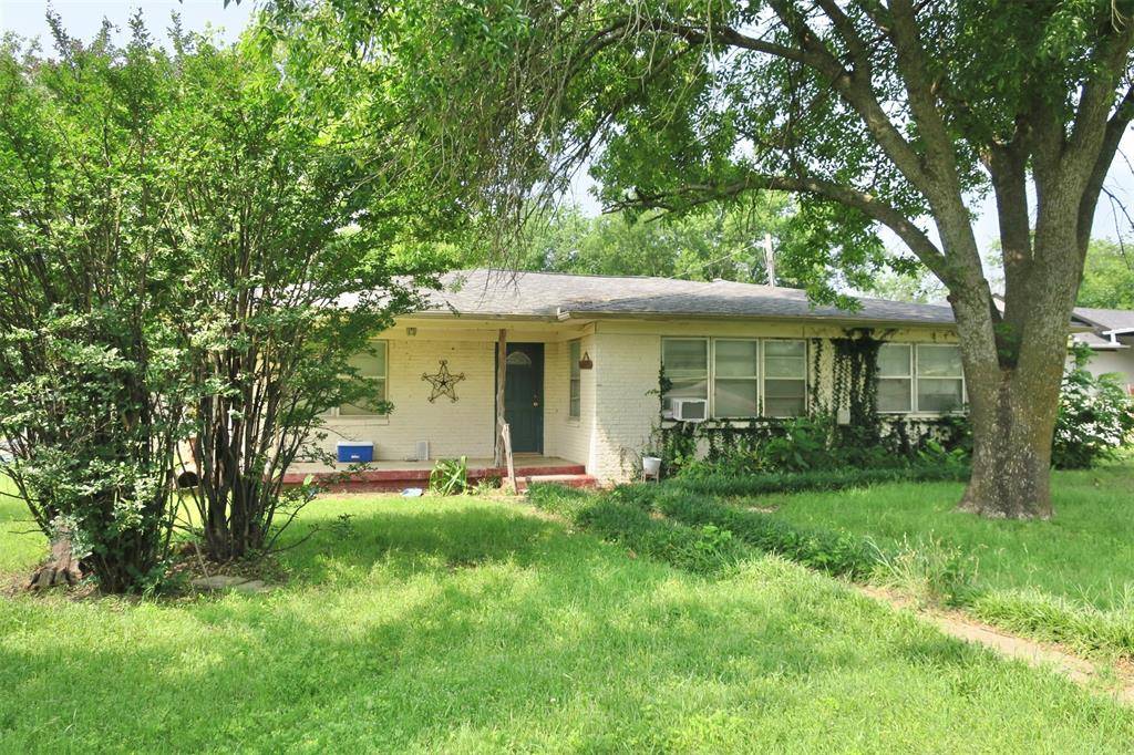 1689 N Highway 81 N, Bowie, TX 76230