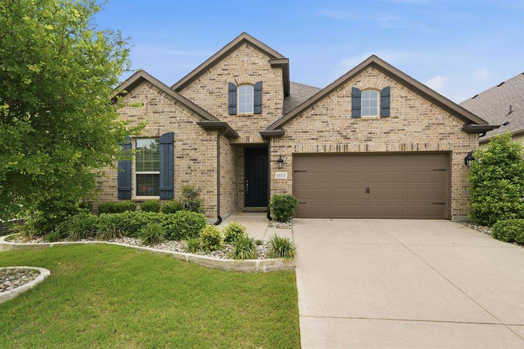 1015 Huckleberry Street, Northlake, TX 76226