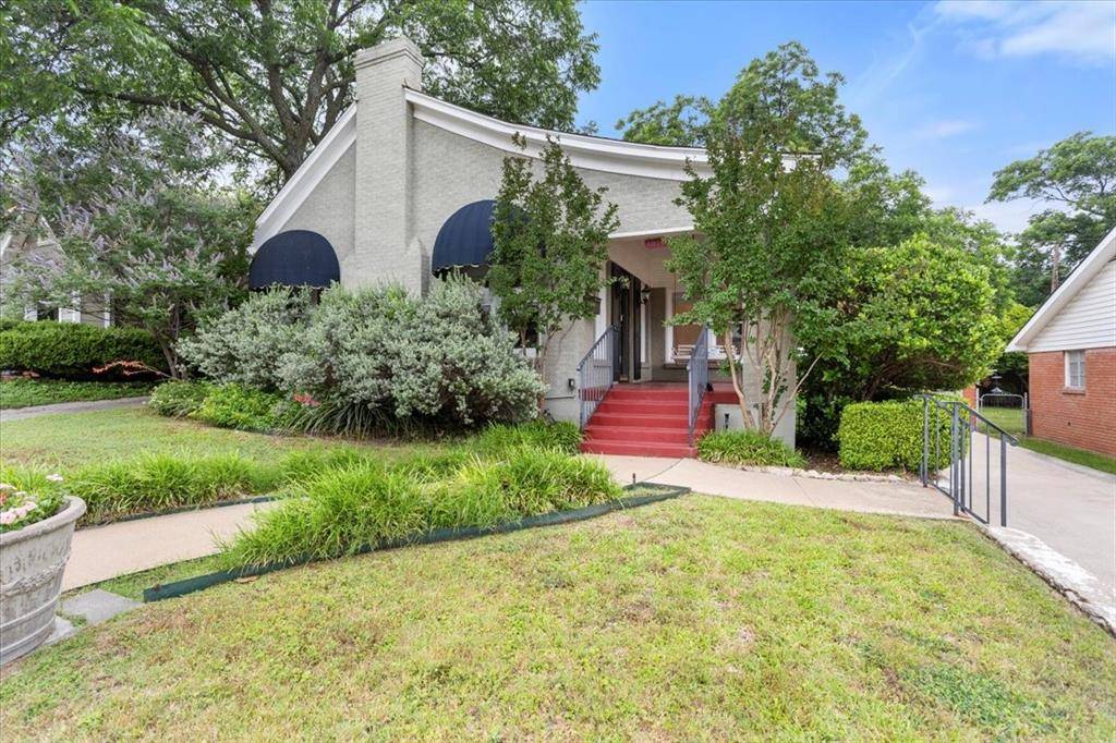 4016 Pershing Avenue, Fort Worth, TX 76107