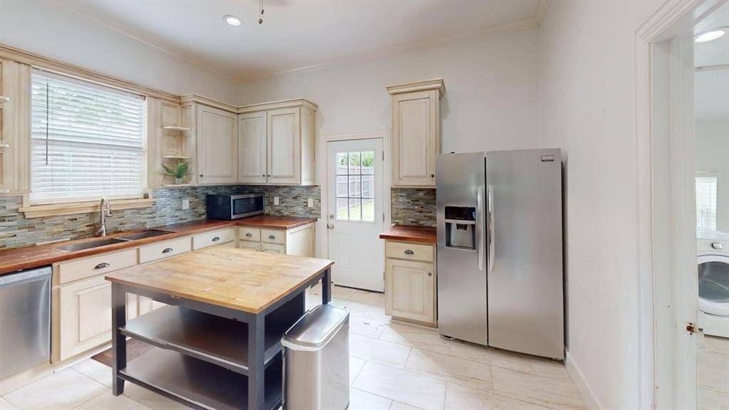 4523 Sycamore Street, Dallas, TX 75204