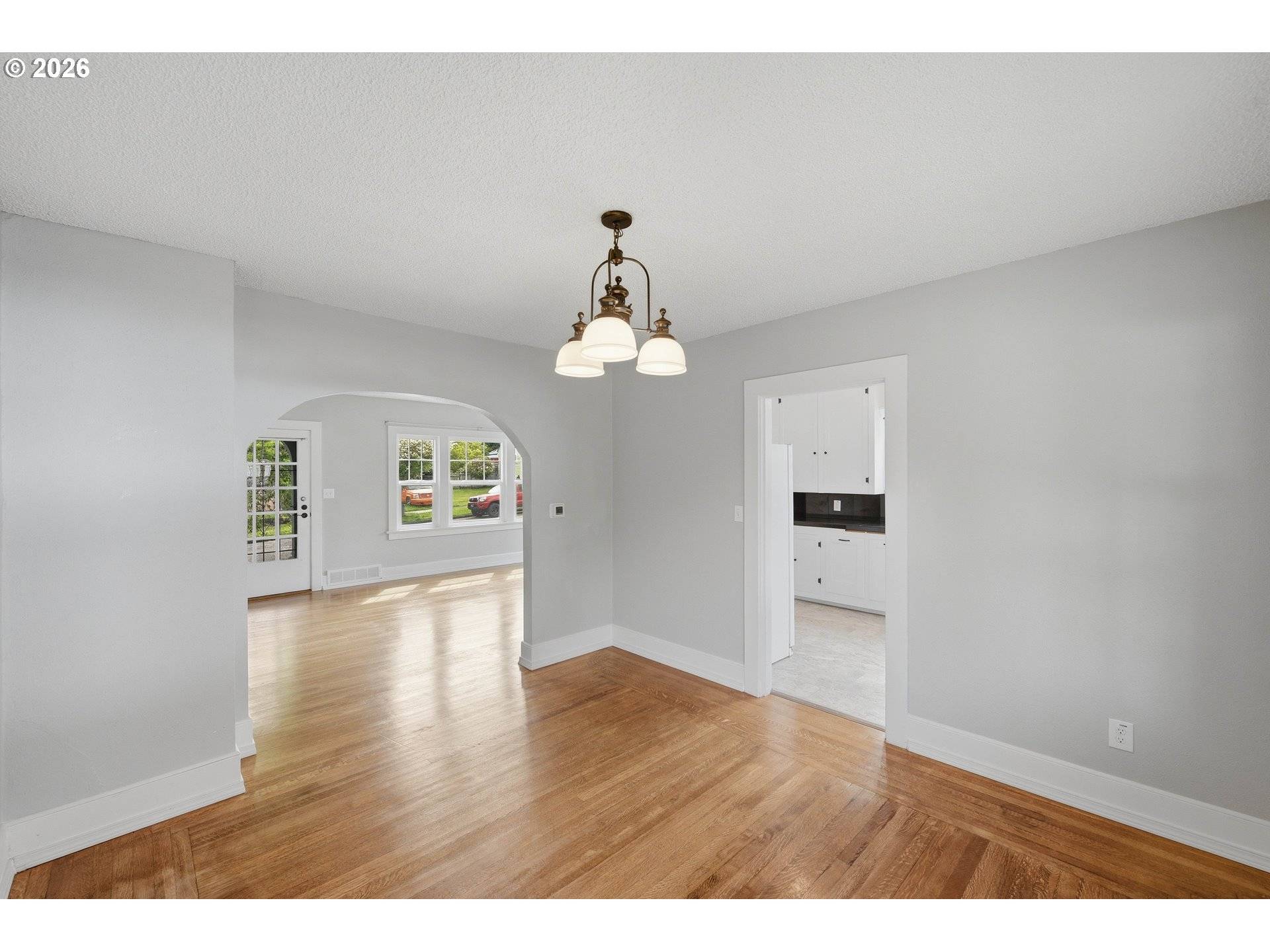383 N FOLSOM ST, Coquille, OR 97423