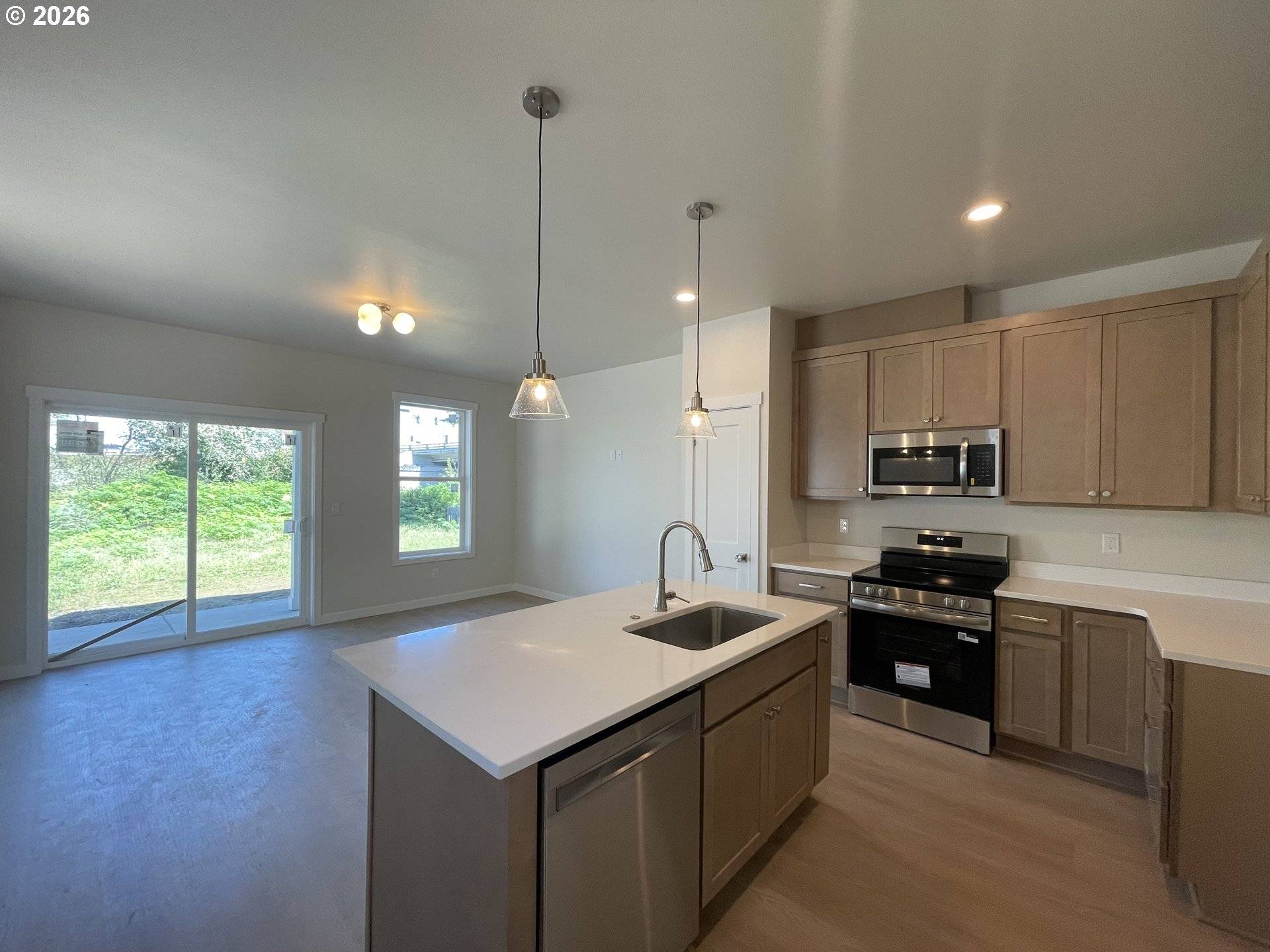 20751 NE Thompson TER, Fairview, OR 97024