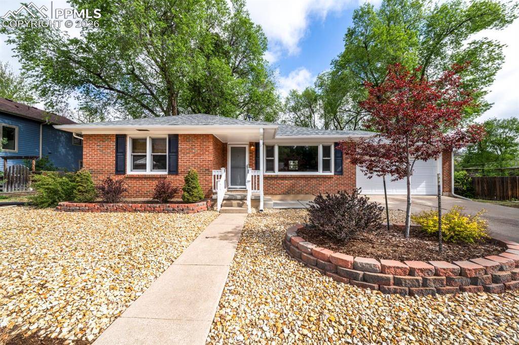138 Rainbow PL, Colorado Springs, CO 80906