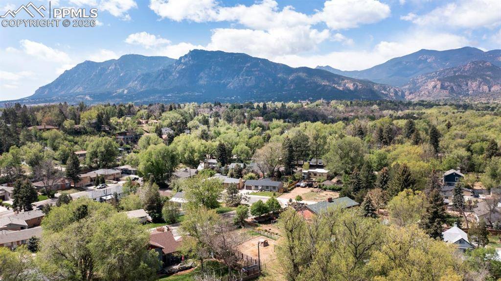 138 Rainbow PL, Colorado Springs, CO 80906