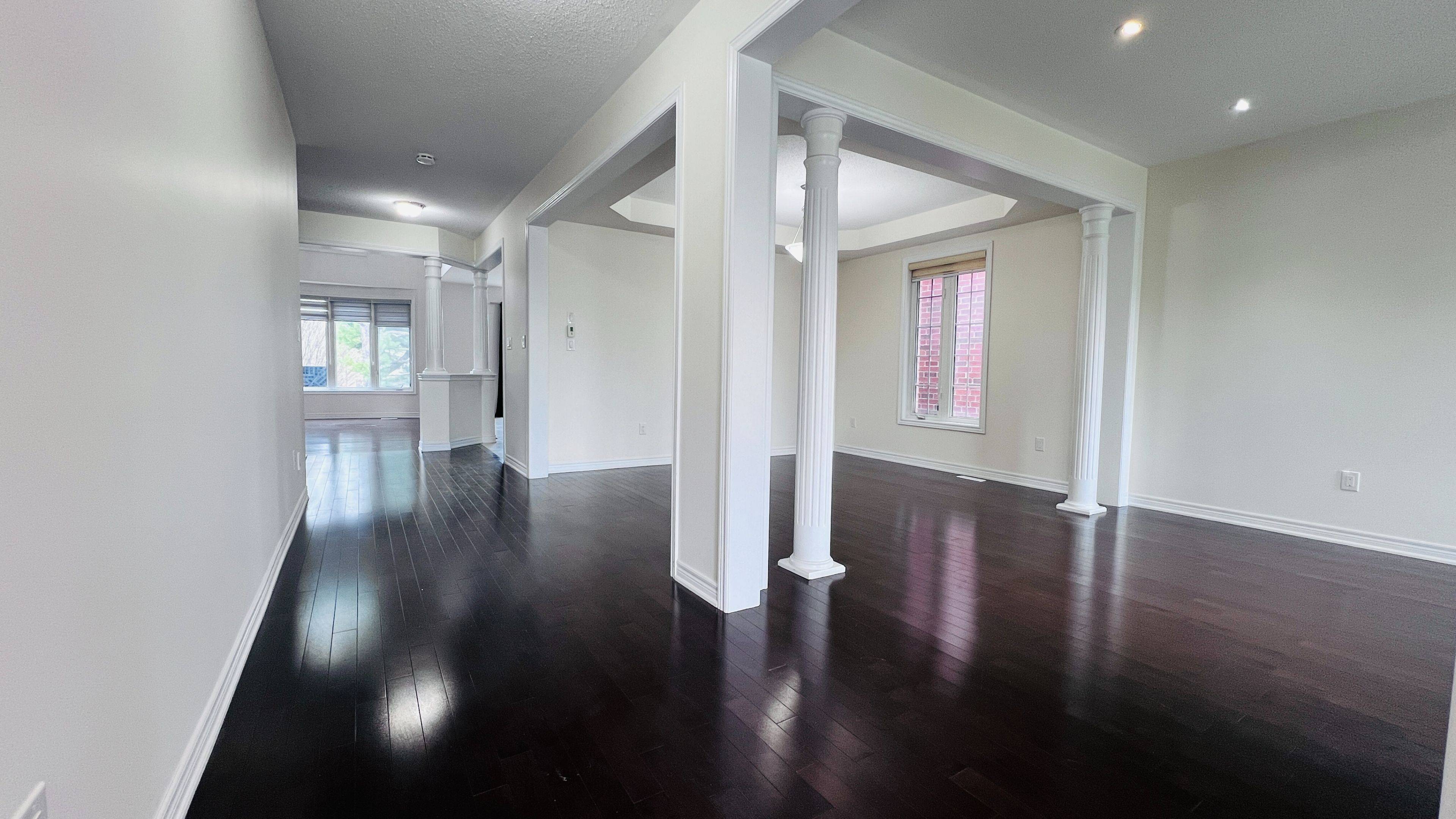 42 Pagnello CRES, Markham, ON L6B 0T3