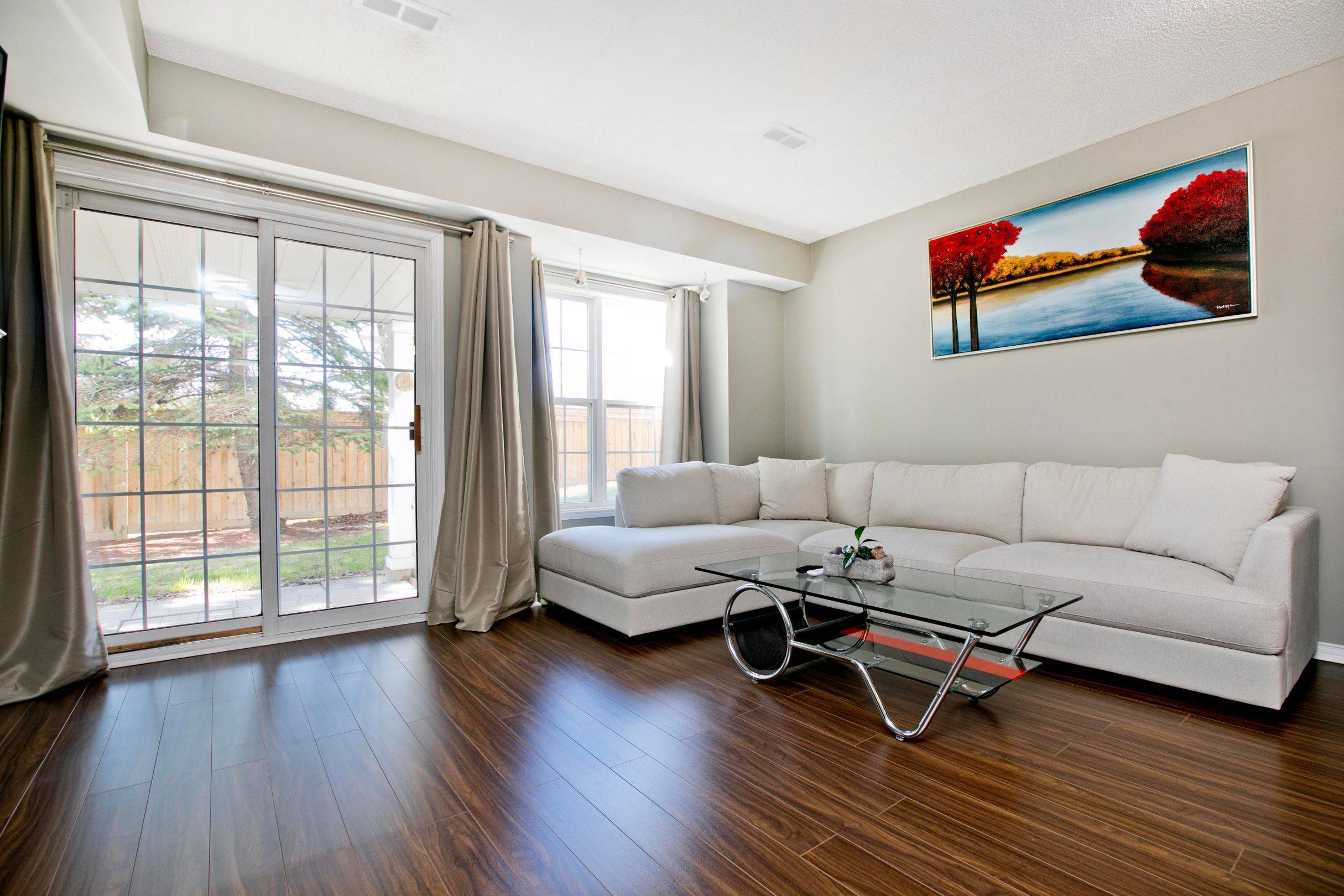 694 Limpert TER, Newmarket, ON L3Y 8R2