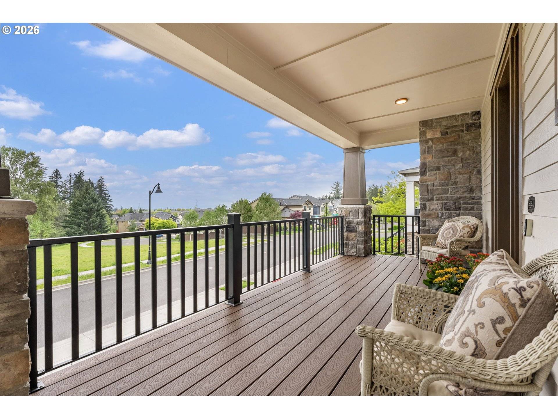 15877 NW HECKMAN LN, Portland, OR 97229