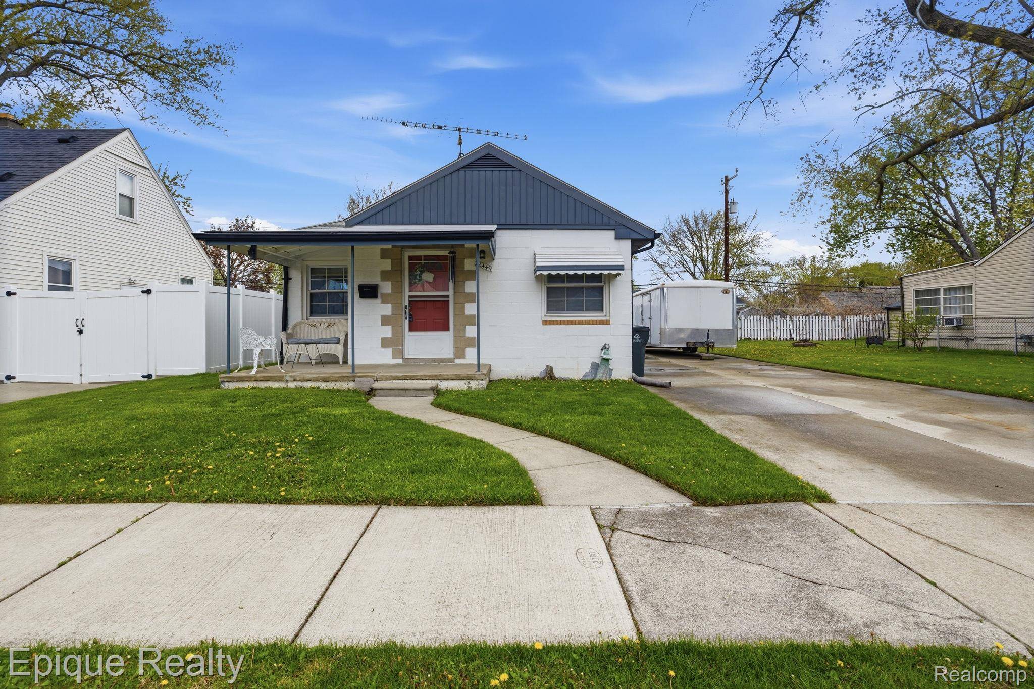 22449 California ST, Stclairshorescity_macomb, MI 48080