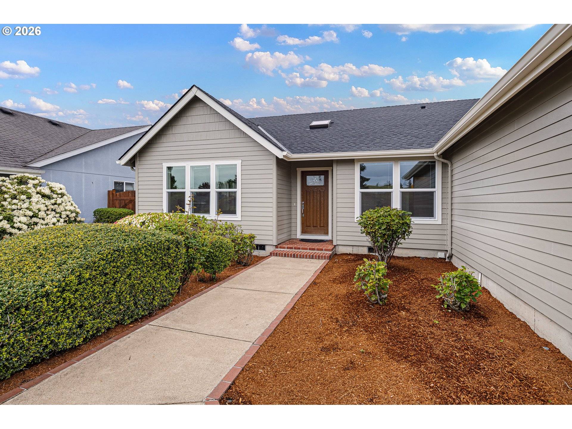 831 GREENWICH AVE, Eugene, OR 97404