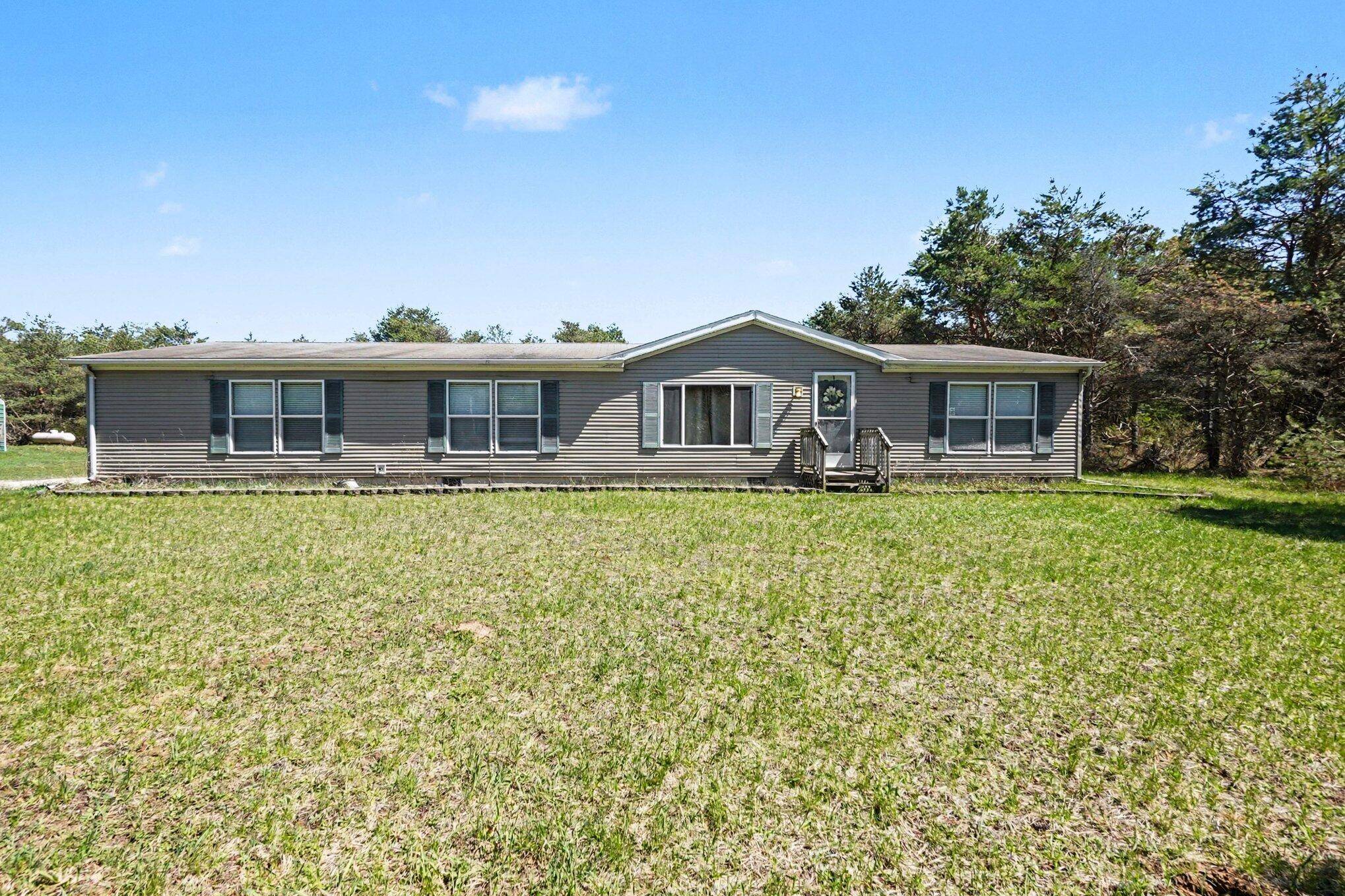 20240 10th AVE, Fork Twp, MI 49305