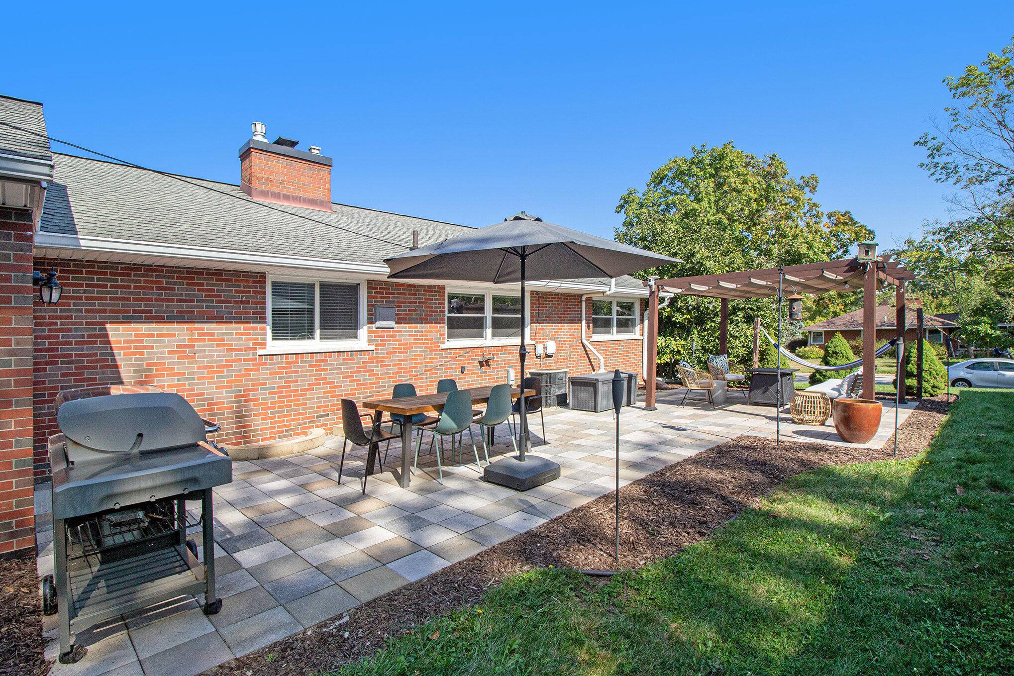 1209 Clague AVE, Annarborcity_washtenaw, MI 48103
