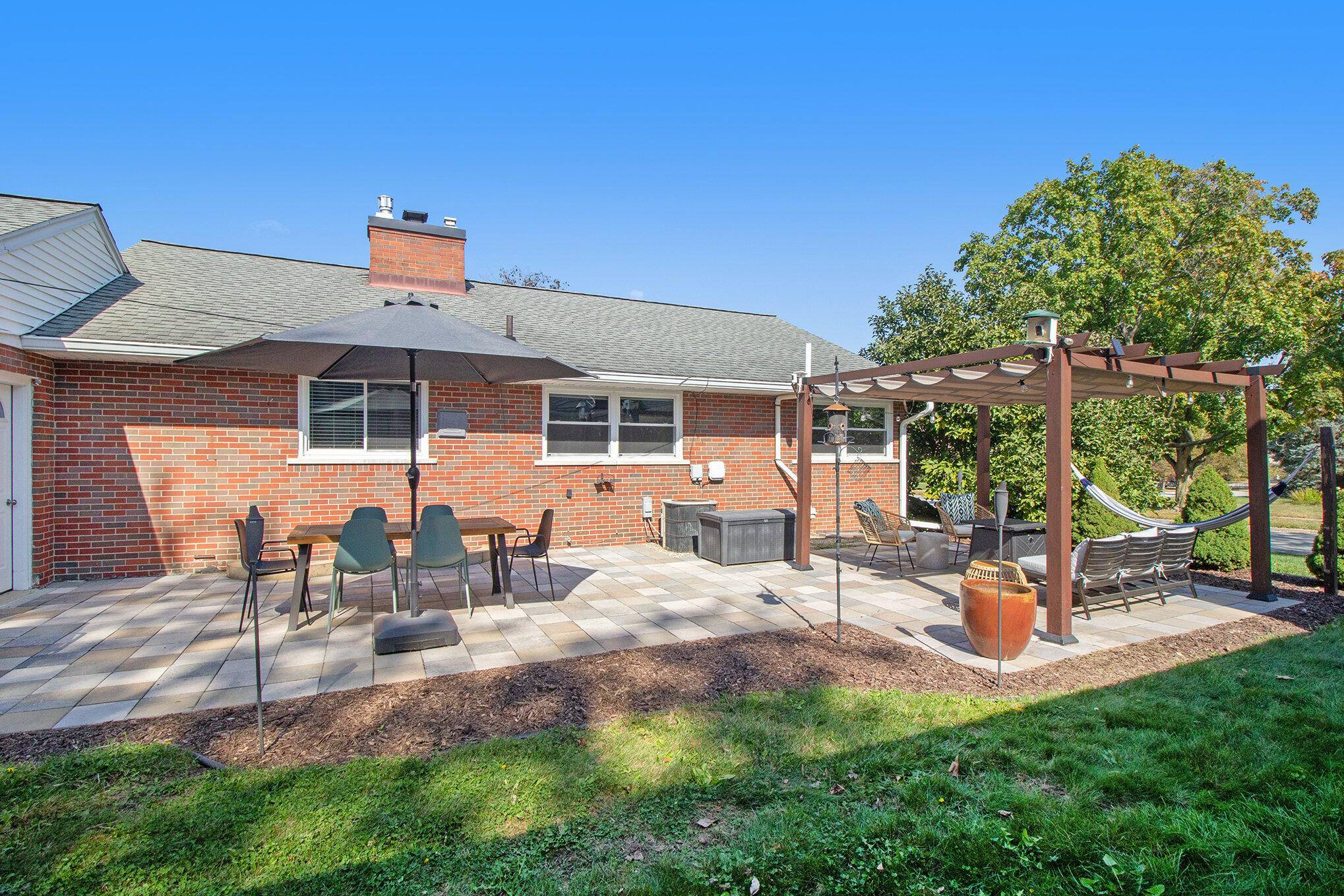 1209 Clague AVE, Annarborcity_washtenaw, MI 48103