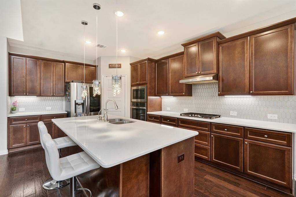 2316 Pinehurst Drive, Little Elm, TX 75036