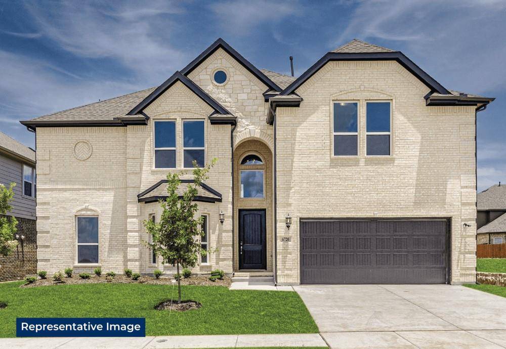 10004 Villa Verde Drive, Fort Worth, TX 76179