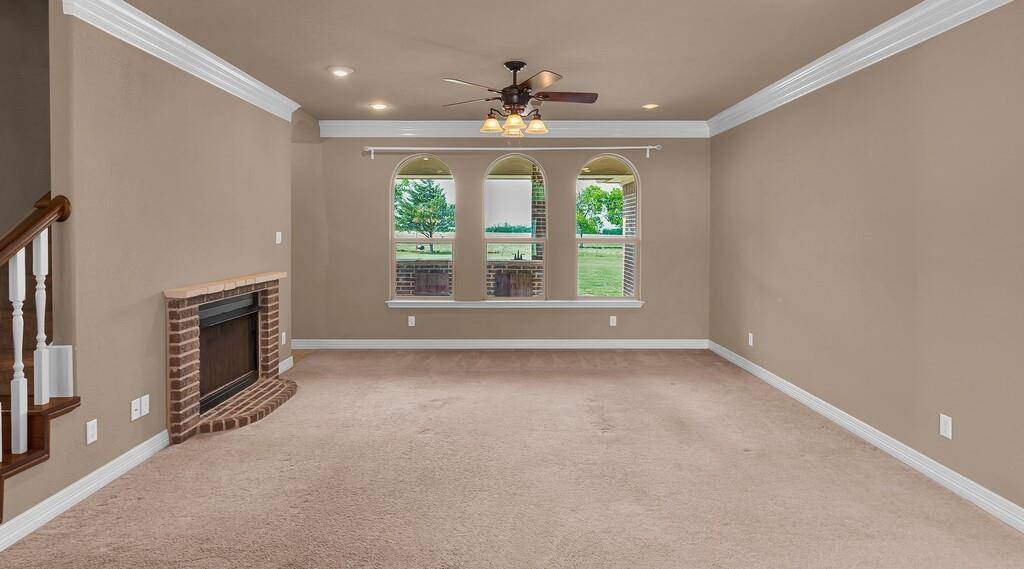 1405 Val Halla Park, Robinson, TX 76706