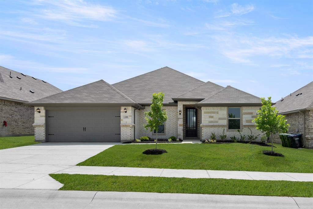 228 Shepards Street, Godley, TX 76044