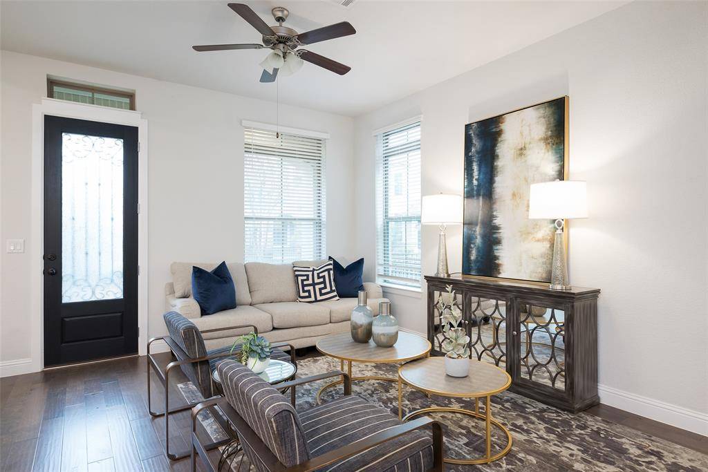 1115 Manacor Lane, Dallas, TX 75212