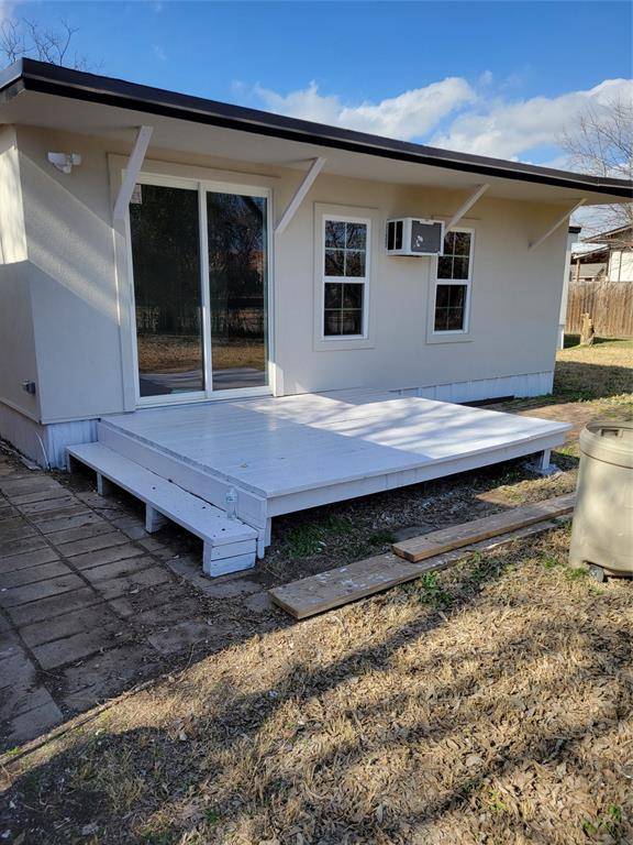 145 Lakeview Road, Roanoke, TX 76262
