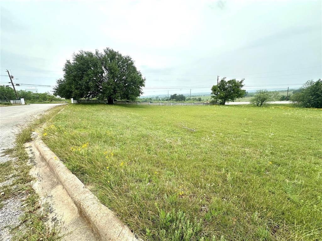 1201 Haven Drive, Comanche, TX 76442