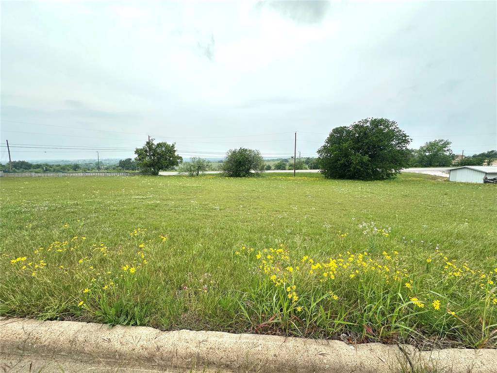 1203 haven Drive, Comanche, TX 76442