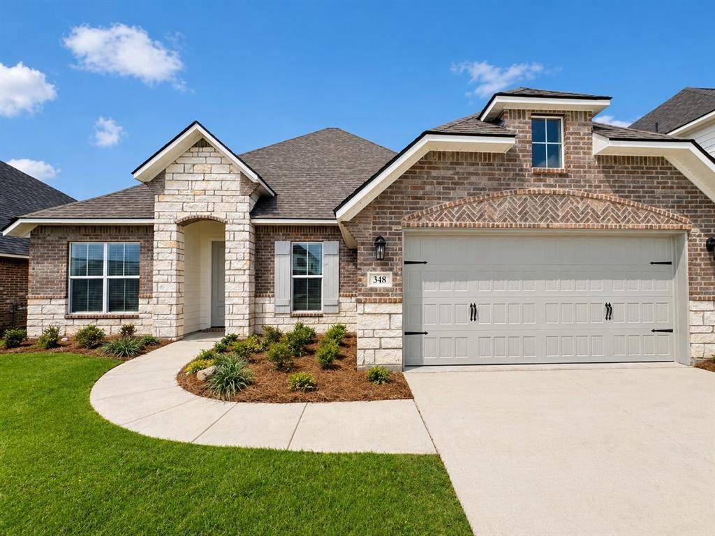 348 Prien Lake, Bossier City, LA 71111