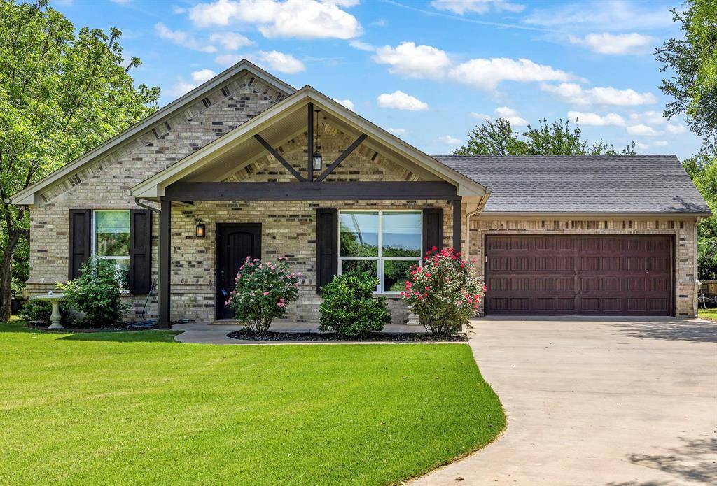 2513 Christine Drive, Granbury, TX 76048