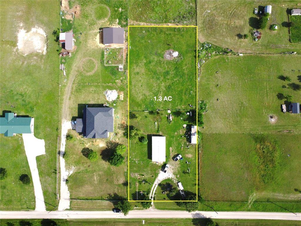 216 Hight Road, Waxahachie, TX 75167