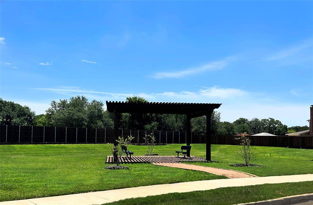 5632 Taylor Trail, Arlington, TX 76017