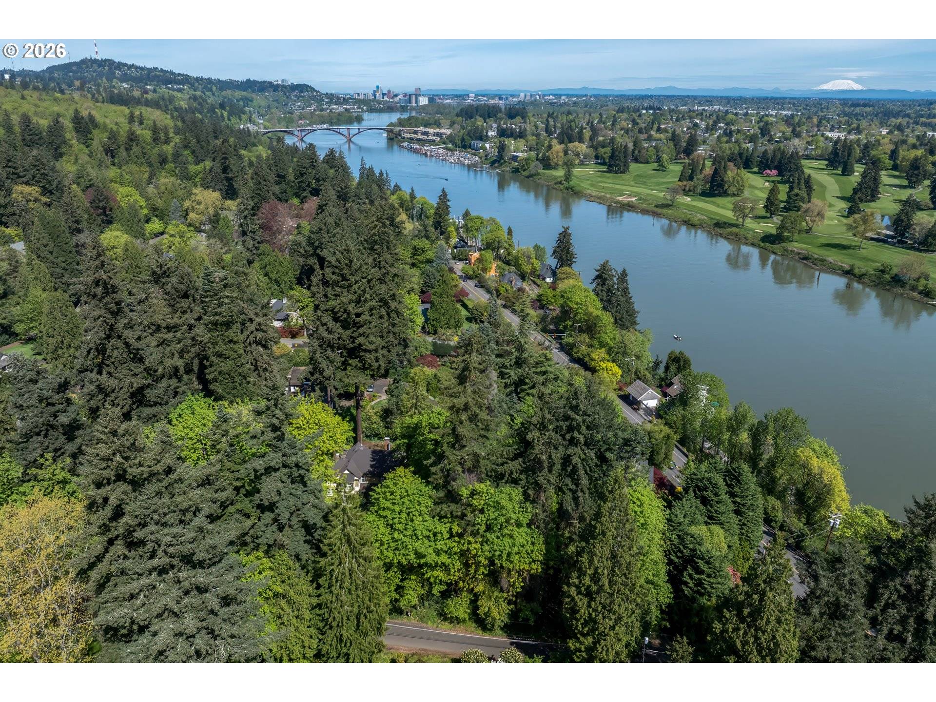 1911 S CAREY LN, Portland, OR 97219