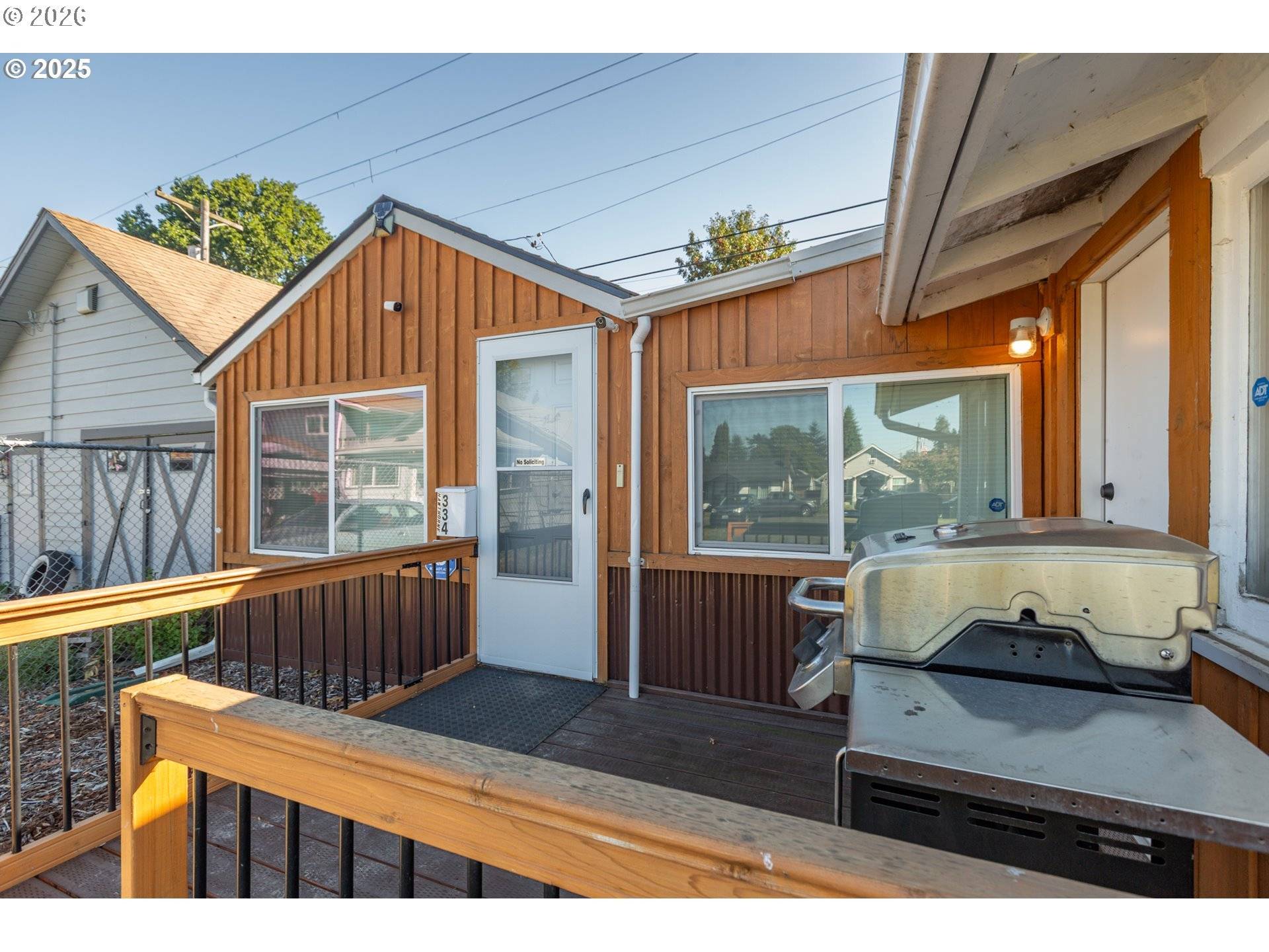 334 23RD AVE, Longview, WA 98632