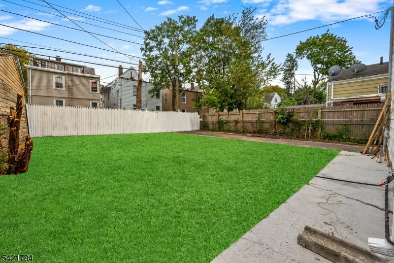 510 Halsted St, East Orange City, NJ 07018