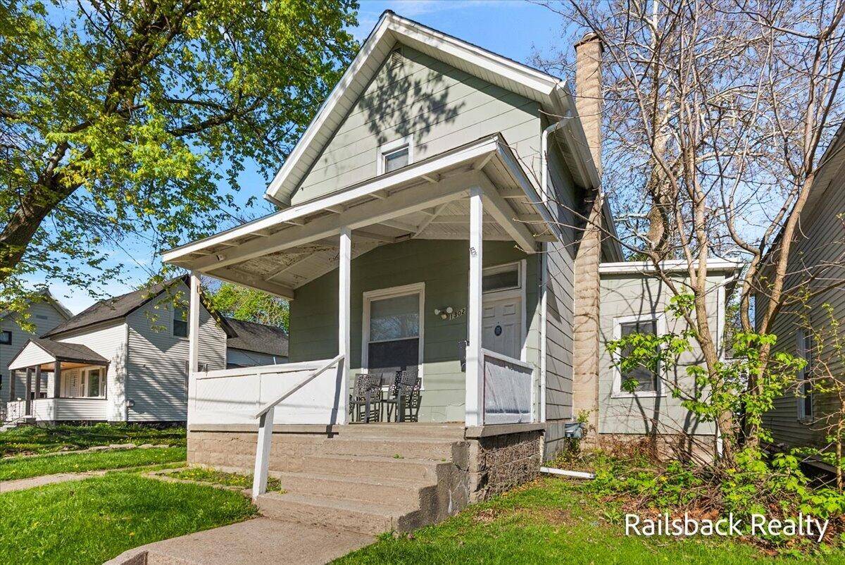 1302 Ford AVE NE, Grandrapidscity_kent, MI 49505