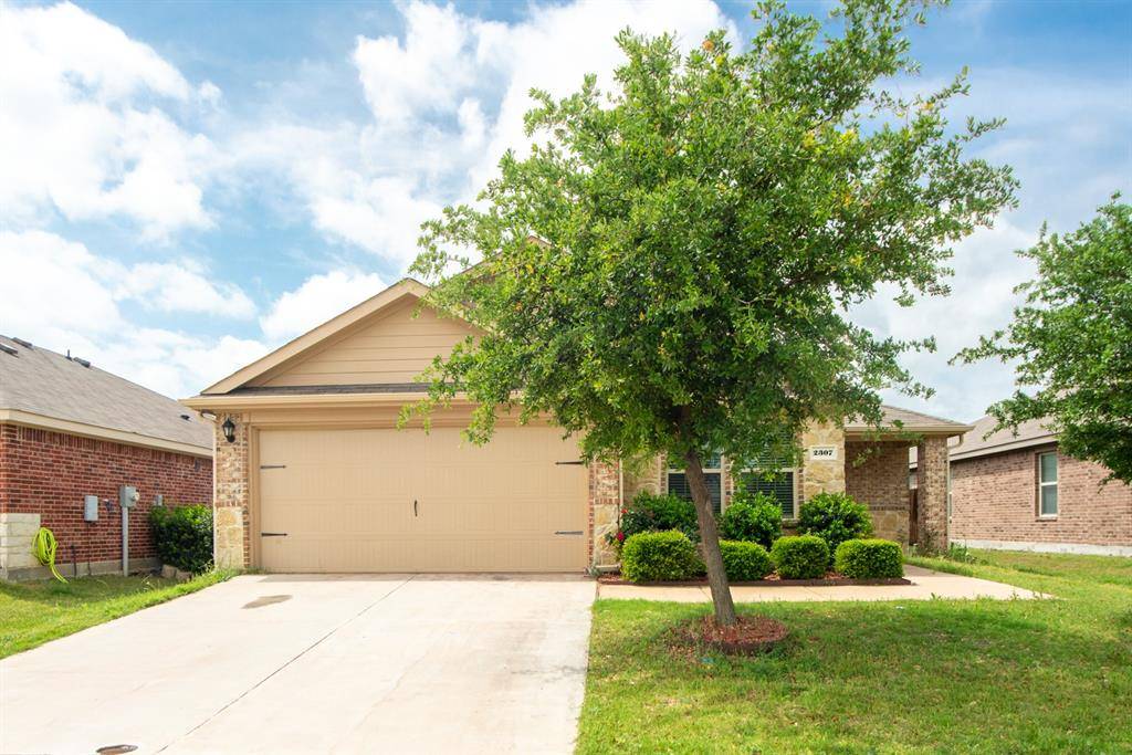 2307 Pontotoc Drive, Forney, TX 75126