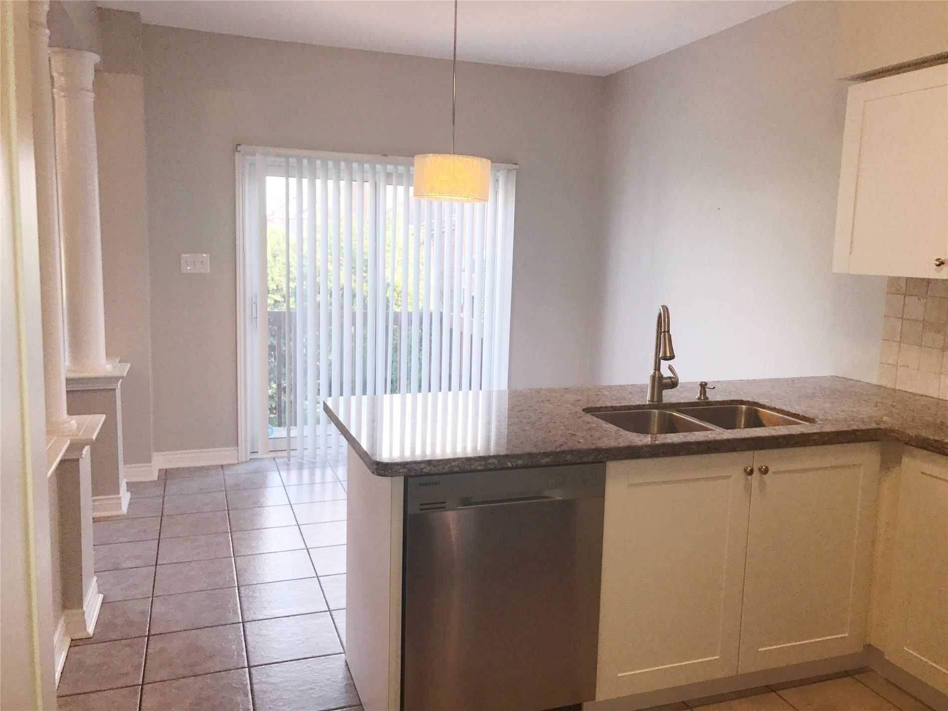 9 Firwood DR, Richmond Hill, ON L4S 1Z8
