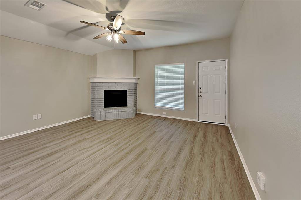 3404 Muleshoe Lane, Fort Worth, TX 76179