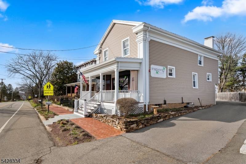 271 Quakertown Rd, Franklin Twp., NJ 08867